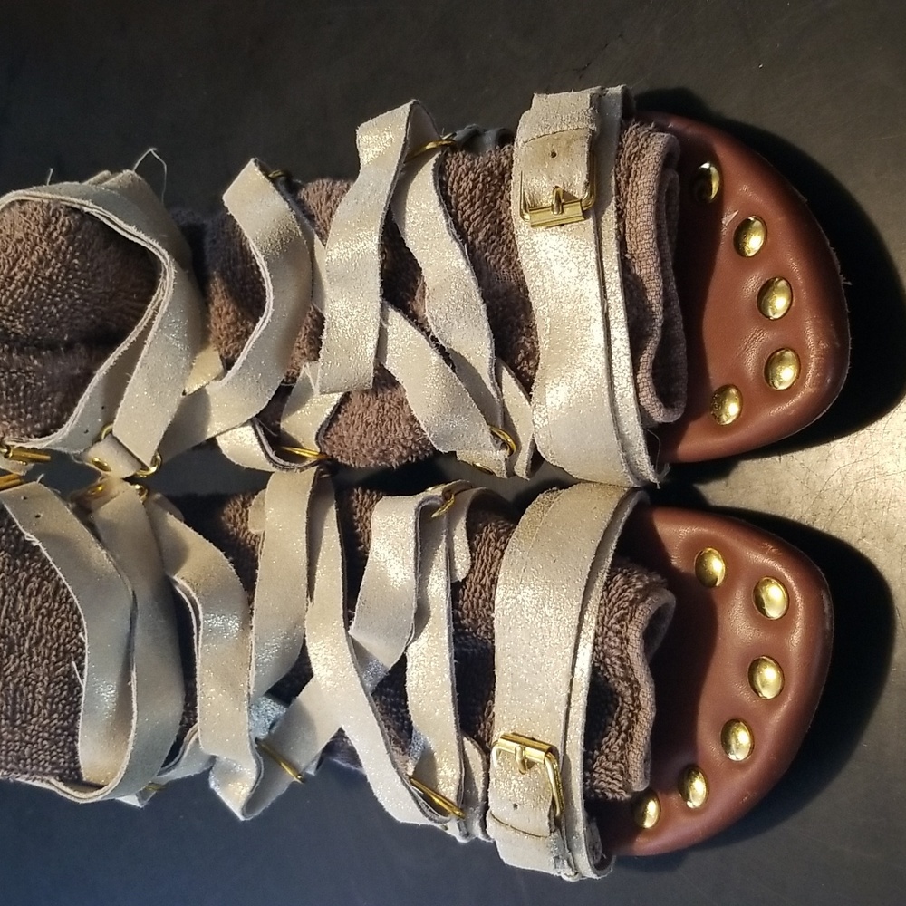 STRAPPY SANDALS - Picture 2 of 11